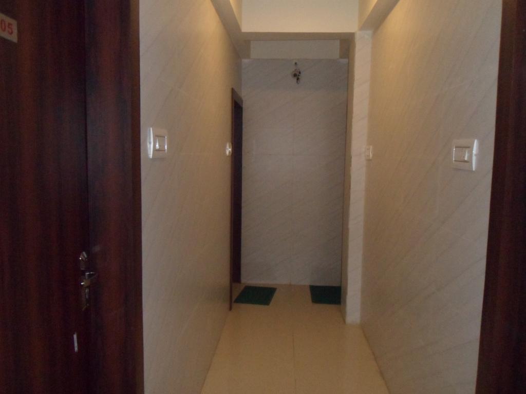 Hotel Madhusudan Dwārka 外观 照片